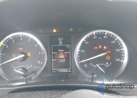 2016 Toyota Highlander Xle V6 z USA, uszkodzony, nr VIN 5TDKKRFHXGS140164